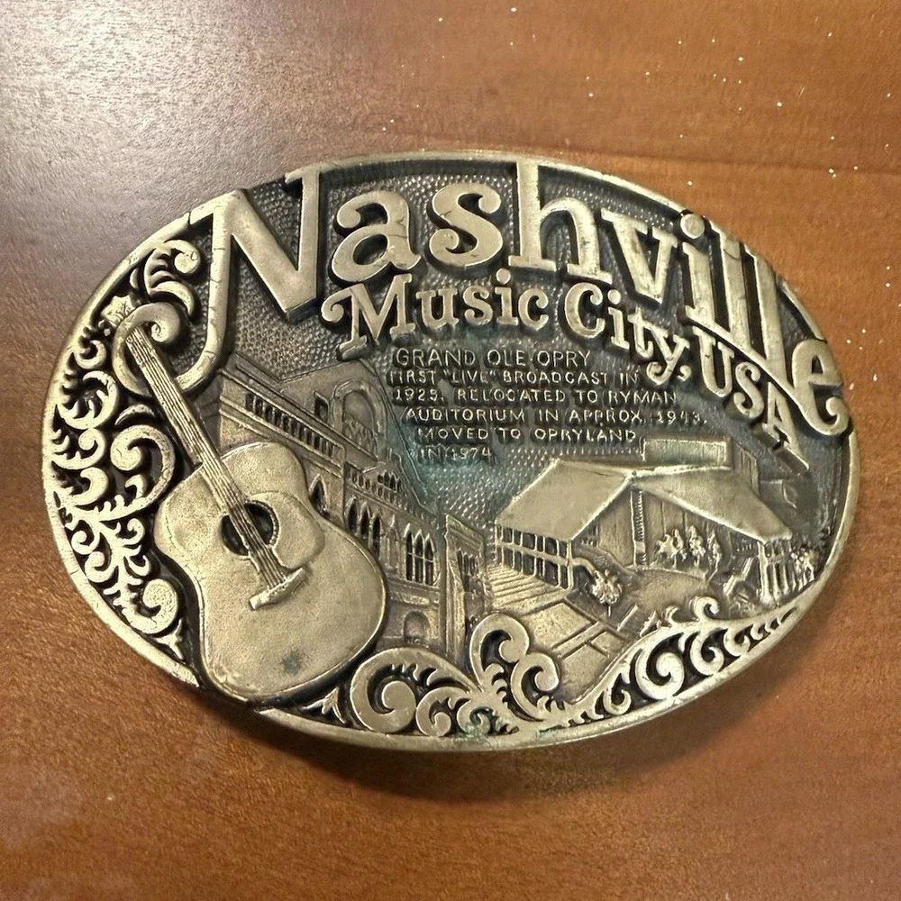Vintage Award Des Medals Inc  Western Belt Buckle Nashville Music City USA Brass